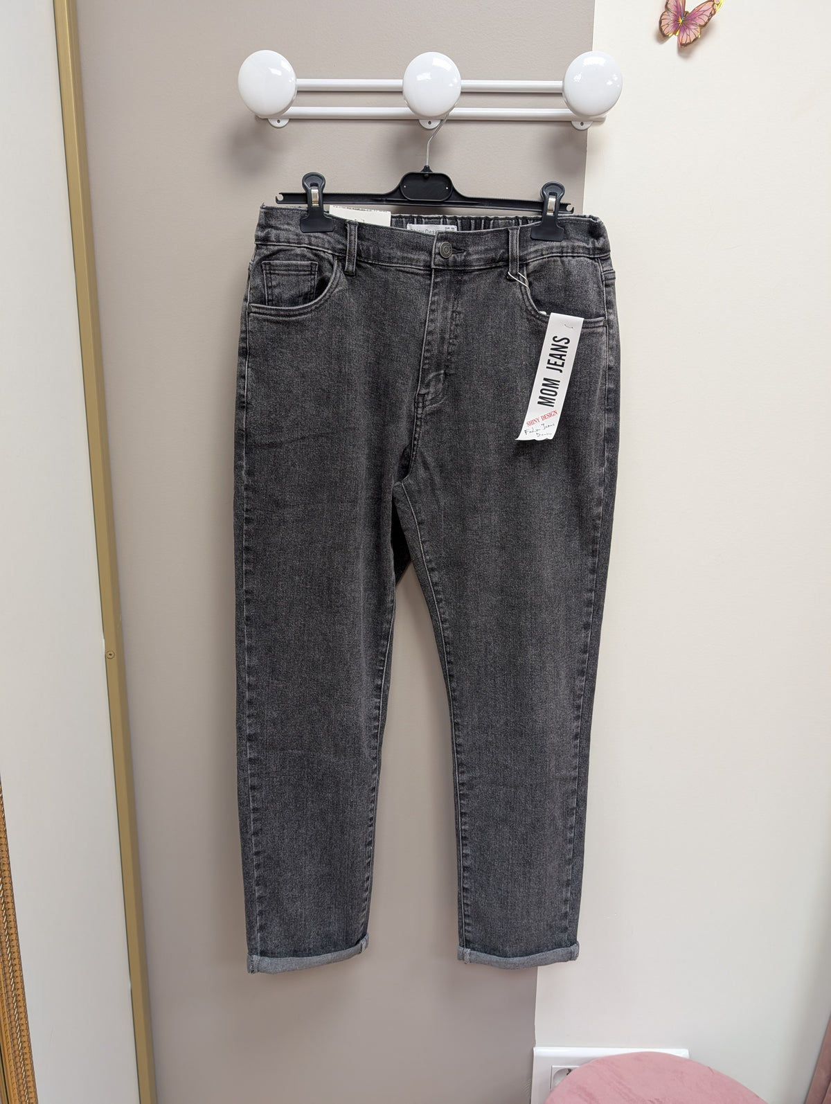 Jean Mom TP