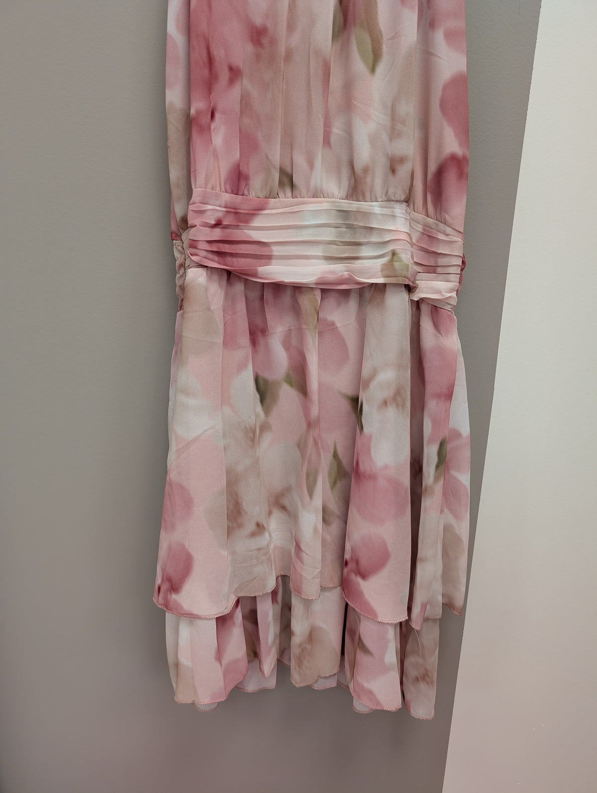 Robe Lilly